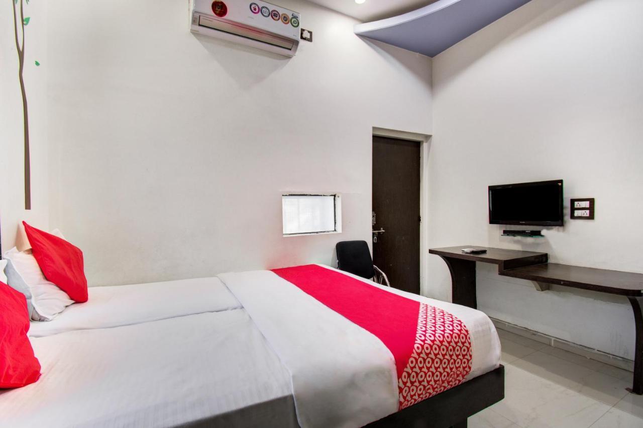โอโย 11548 โฮเต็ล มรุนล พาเลซ Hotel ออรังกาบัด ภายนอก รูปภาพ