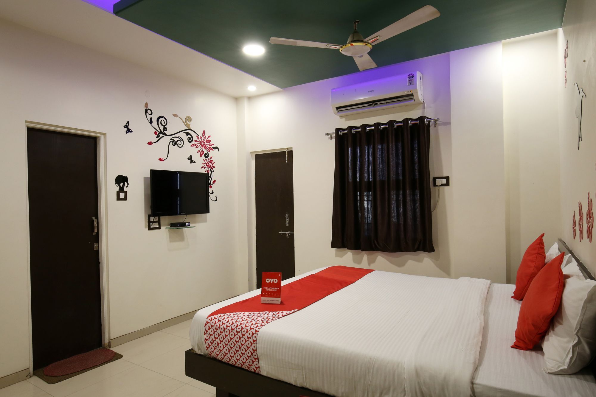 โอโย 11548 โฮเต็ล มรุนล พาเลซ Hotel ออรังกาบัด ภายนอก รูปภาพ